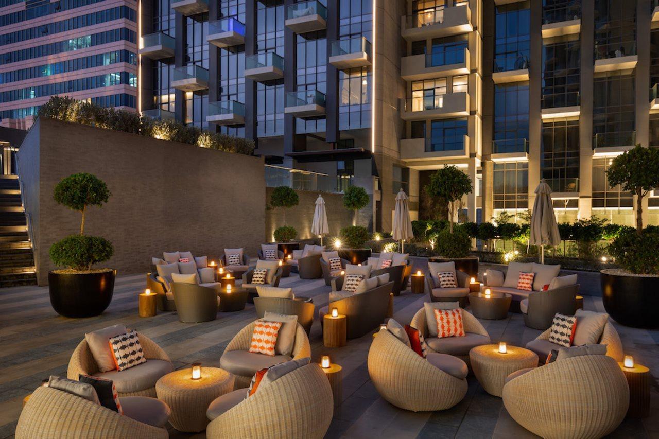 Aparthotel Millennium Atria Business Bay Dubaj Exteriér fotografie The Address Lounge