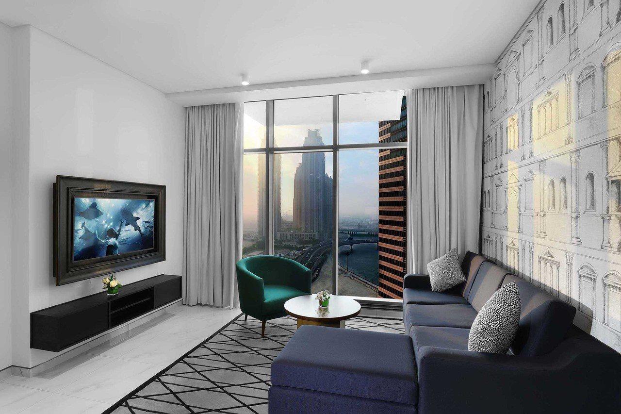 Aparthotel Millennium Atria Business Bay Dubaj Exteriér fotografie A living room in a typical apartment