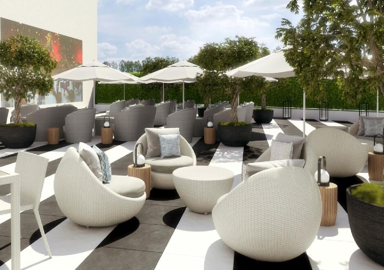 Aparthotel Millennium Atria Business Bay Dubaj Exteriér fotografie The rooftop lounge